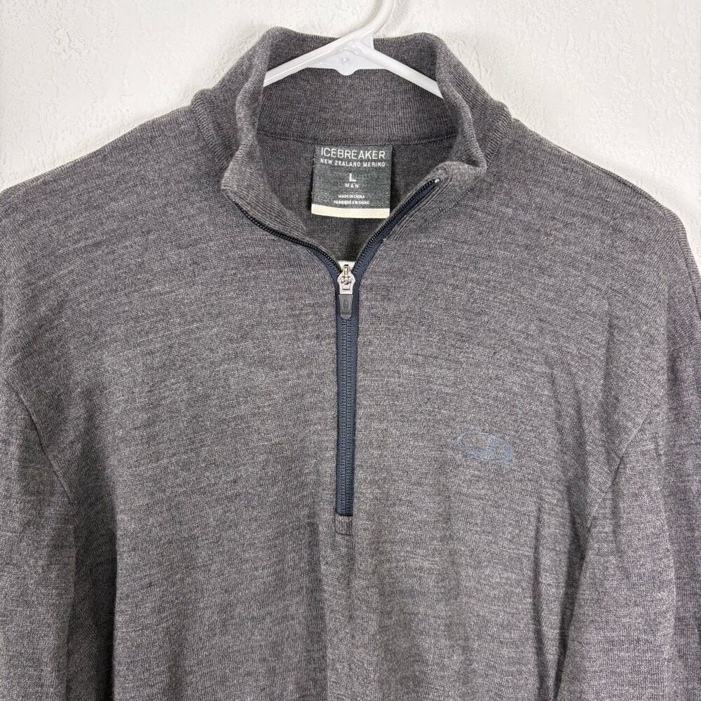 Icebreaker Grey 100% Wool Quarter Zip Pullover Sweater Men's Size Large - Picture 2 of 10